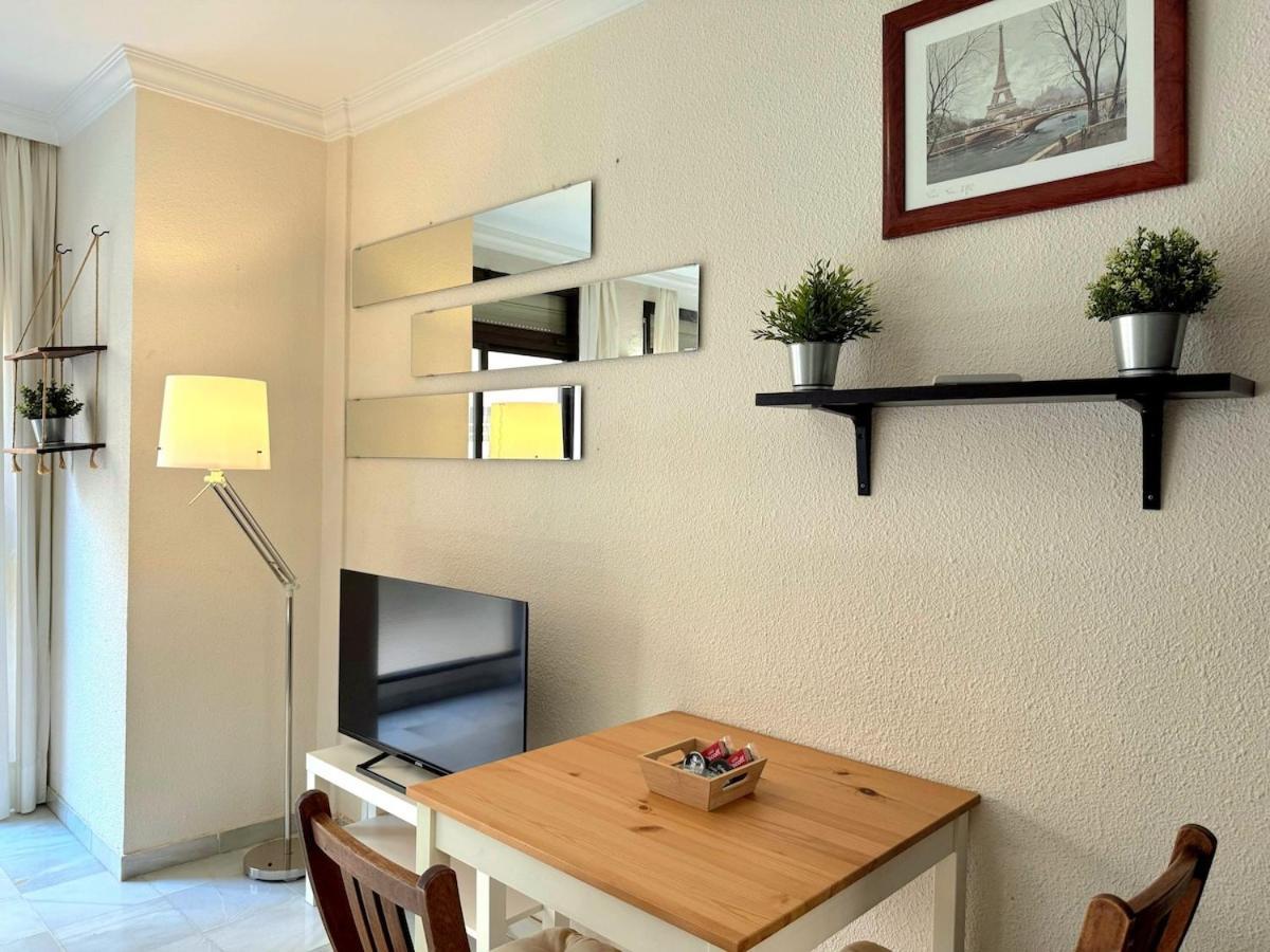 Estudio Junto A La Playa De La Malagueta & Parking Appartement Málaga