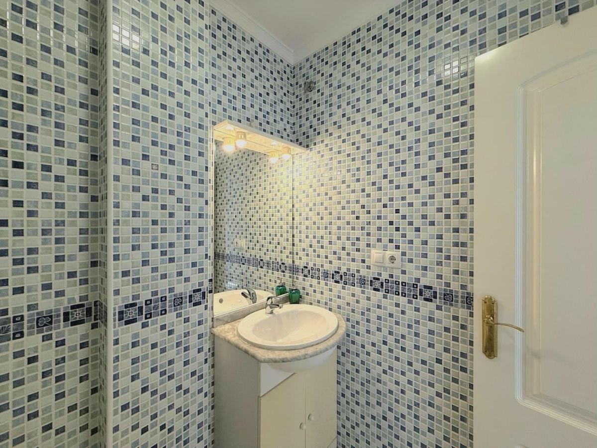 Appartement Estudio Junto A La Playa De La Malagueta & Parking *