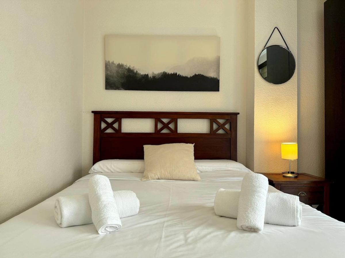 Estudio Junto A La Playa De La Malagueta & Parking Apartment Málaga