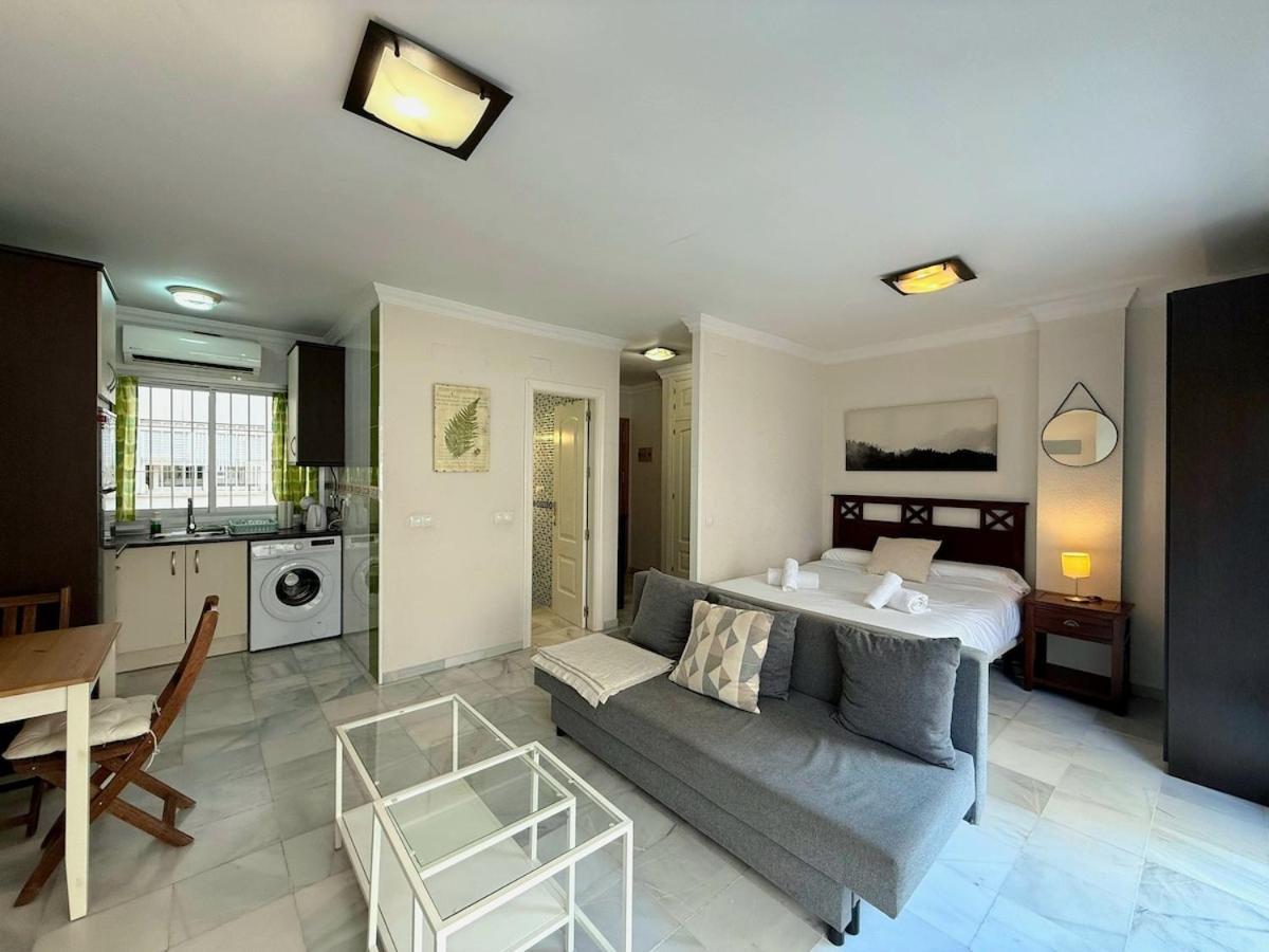 Apartment Estudio Junto A La Playa De La Malagueta & Parking
