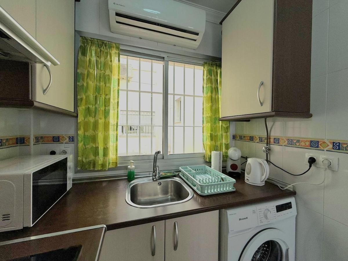 Estudio Junto A La Playa De La Malagueta & Parking Apartment *