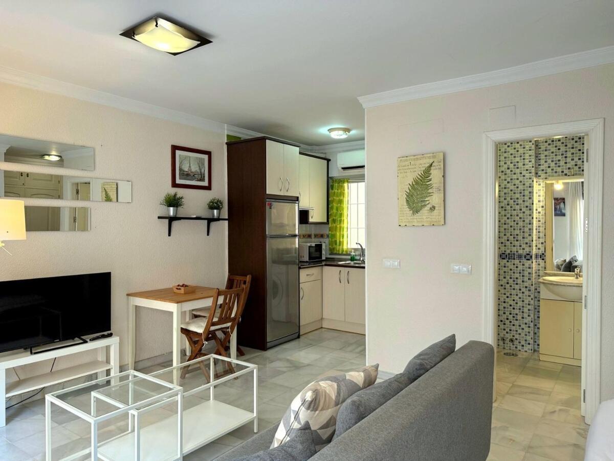 Estudio Junto A La Playa De La Malagueta & Parking Málaga